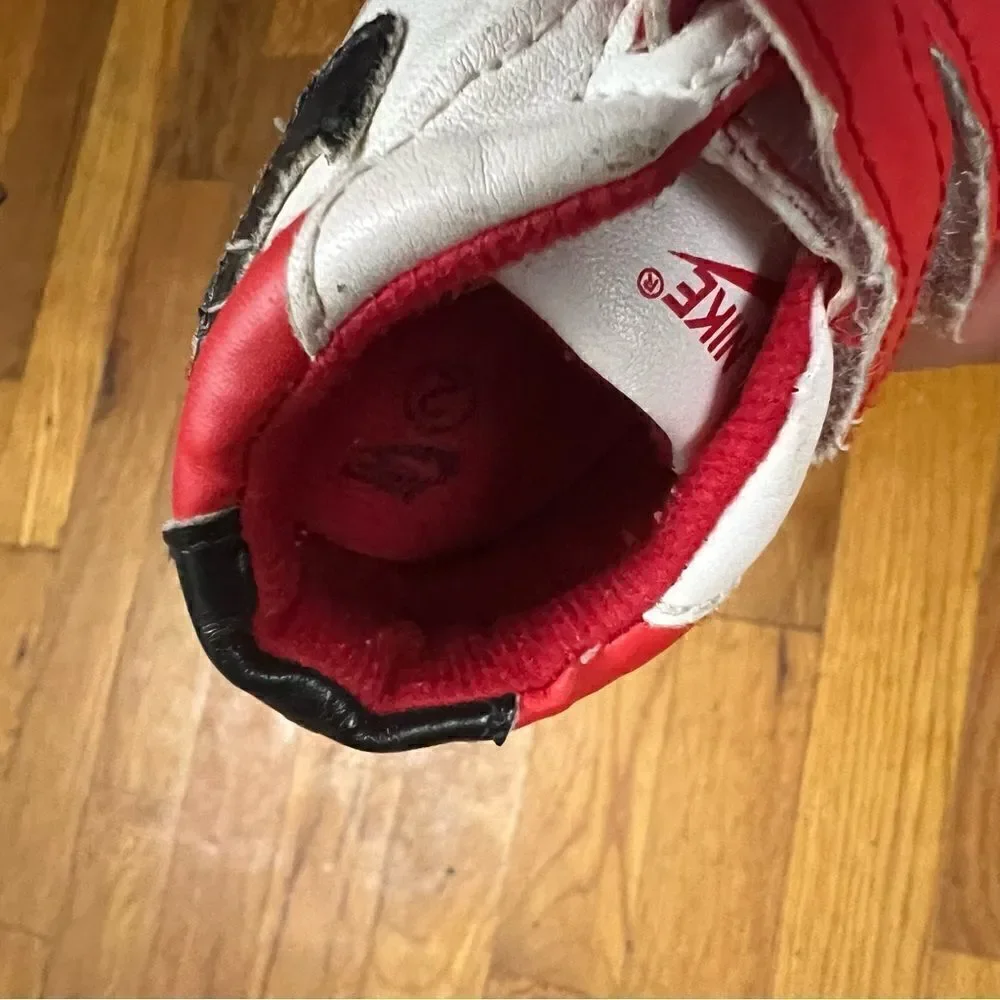 Vintage Nike Velcro Baby Booties